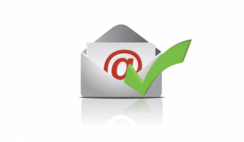 Как проверять правильность введённого email с помощью Javascript?